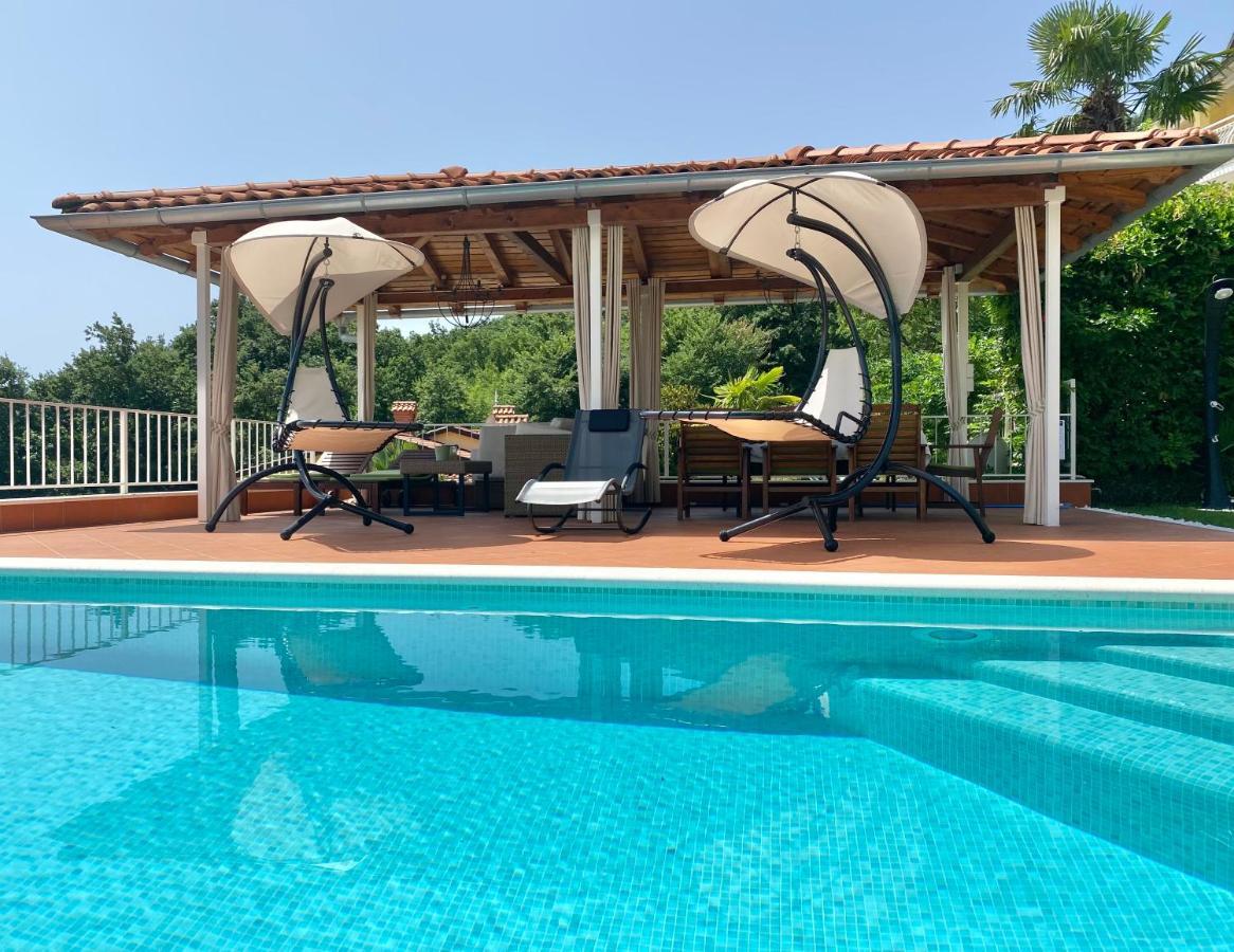 Villa Lovran - 150M To The Beach - Infinity Pool - Incredible Sea View - Fitness Room Exteriör bild