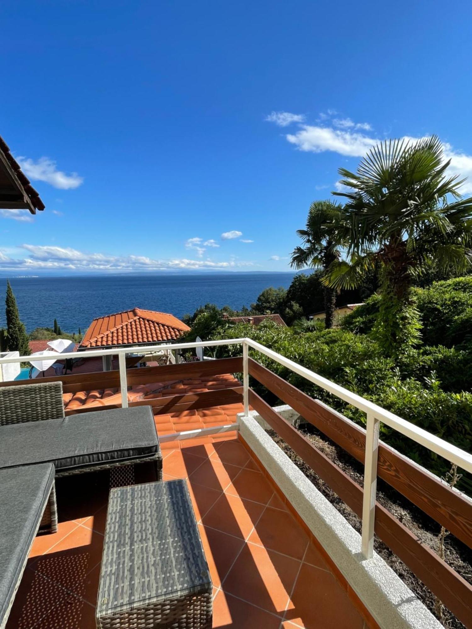 Villa Lovran - 150M To The Beach - Infinity Pool - Incredible Sea View - Fitness Room Exteriör bild