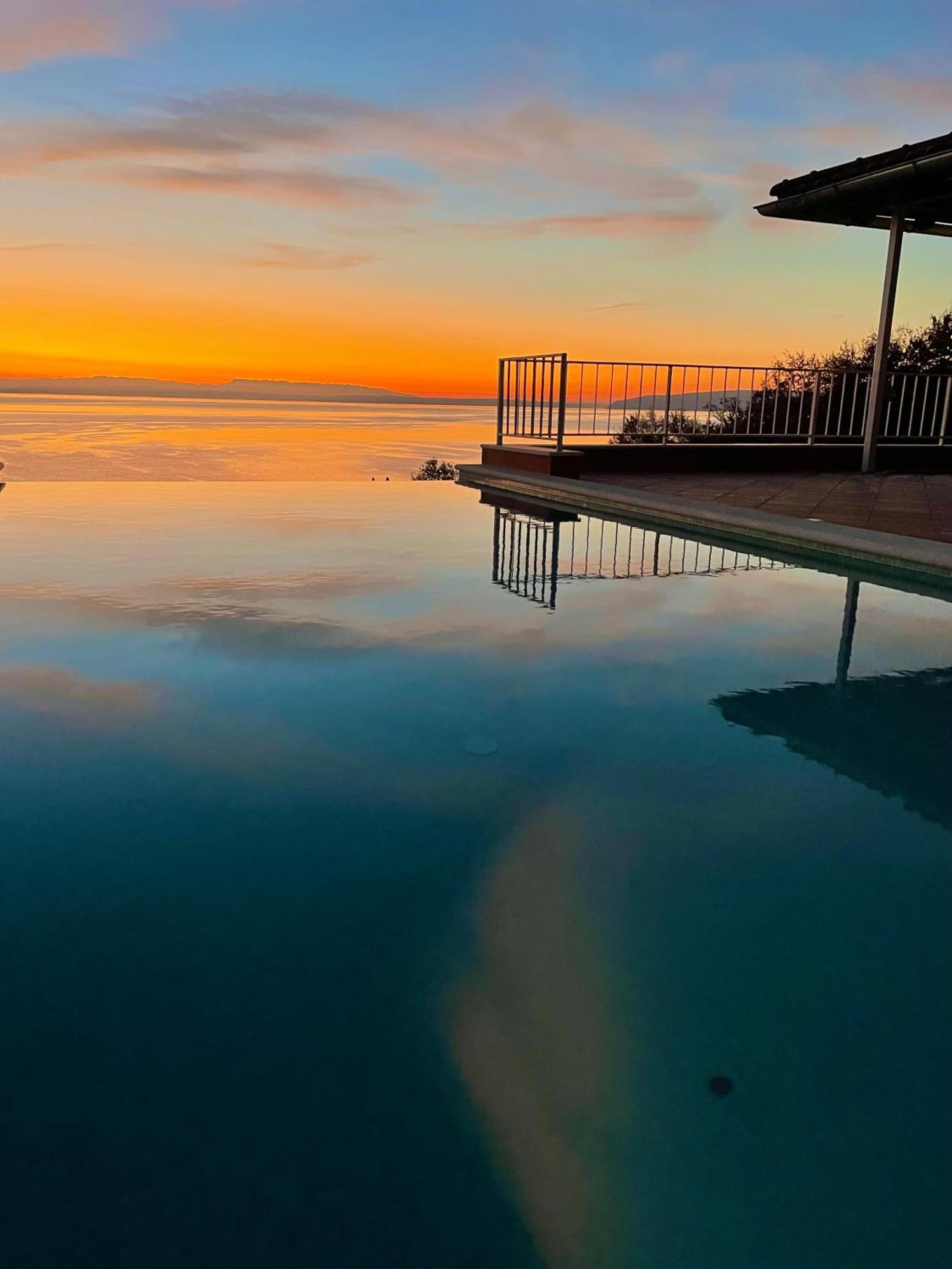 Villa Lovran - 150M To The Beach - Infinity Pool - Incredible Sea View - Fitness Room Exteriör bild